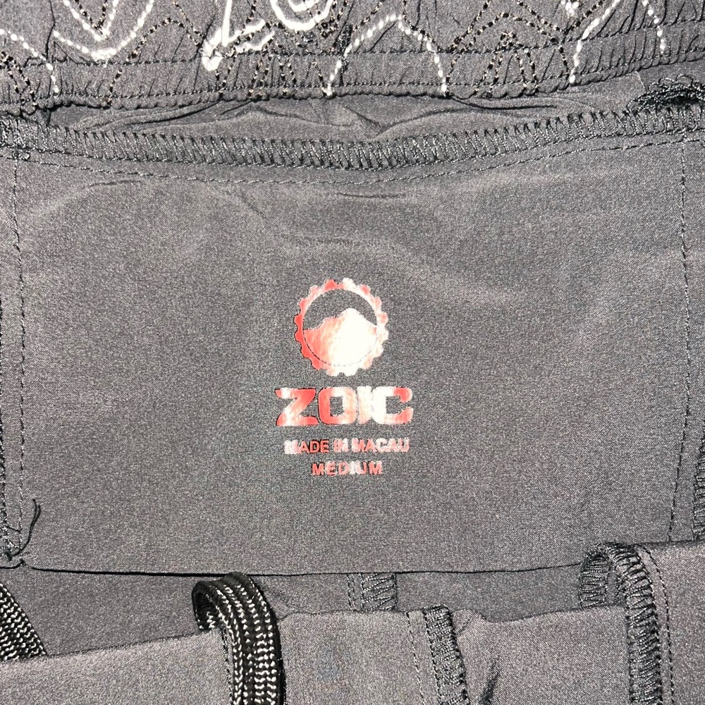 Zoot Black Men's Athletic Shorts - Picture 2 of 3